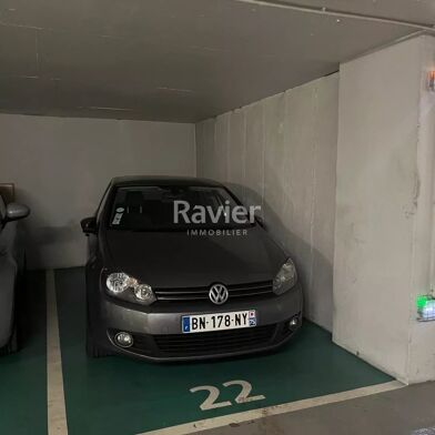 Parking 12 m²