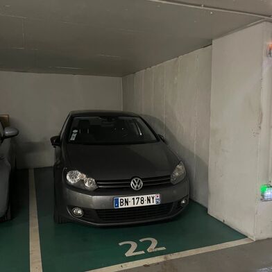 Parking 12 m²