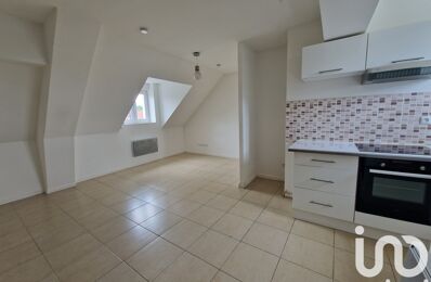 location appartement 750 € CC /mois à proximité de Guitrancourt (78440)