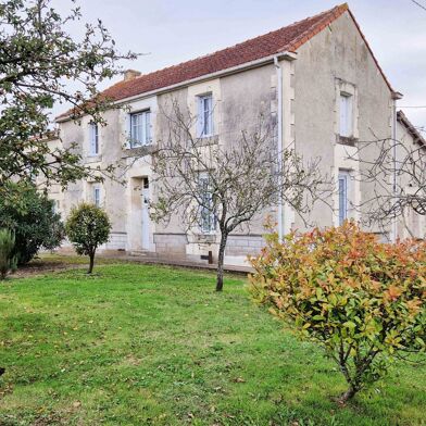 Maison 8 pièces 214 m²