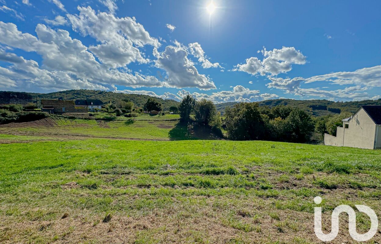 terrain  pièces 2260 m2 à vendre à La Chapelle-Aux-Brocs (19360)