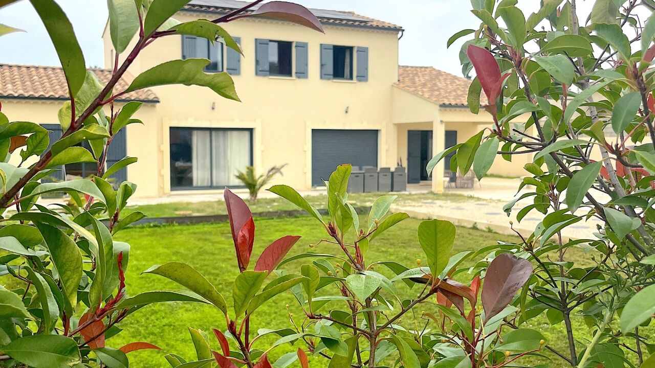 maison 7 pièces 179 m2 à vendre à Carpentras (84200)