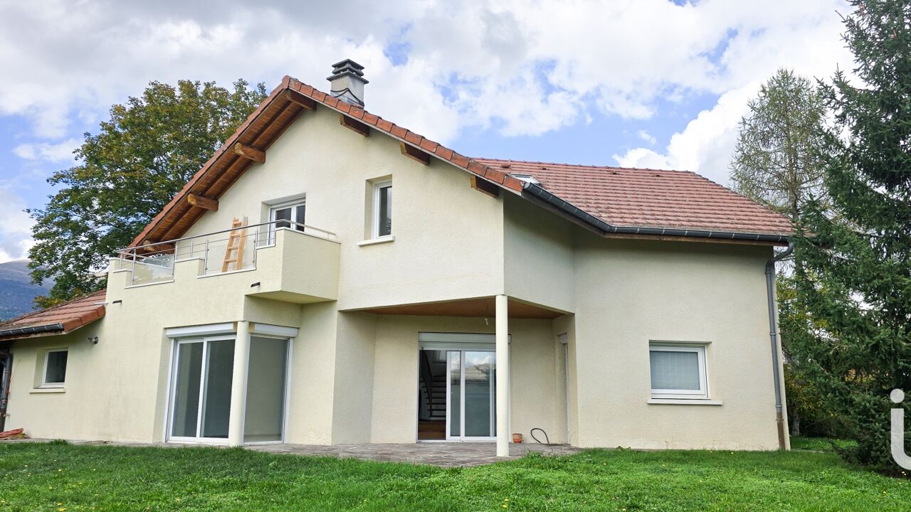 maison 5 pièces 150 m2 à vendre à Saint-Genis-Pouilly (01630)