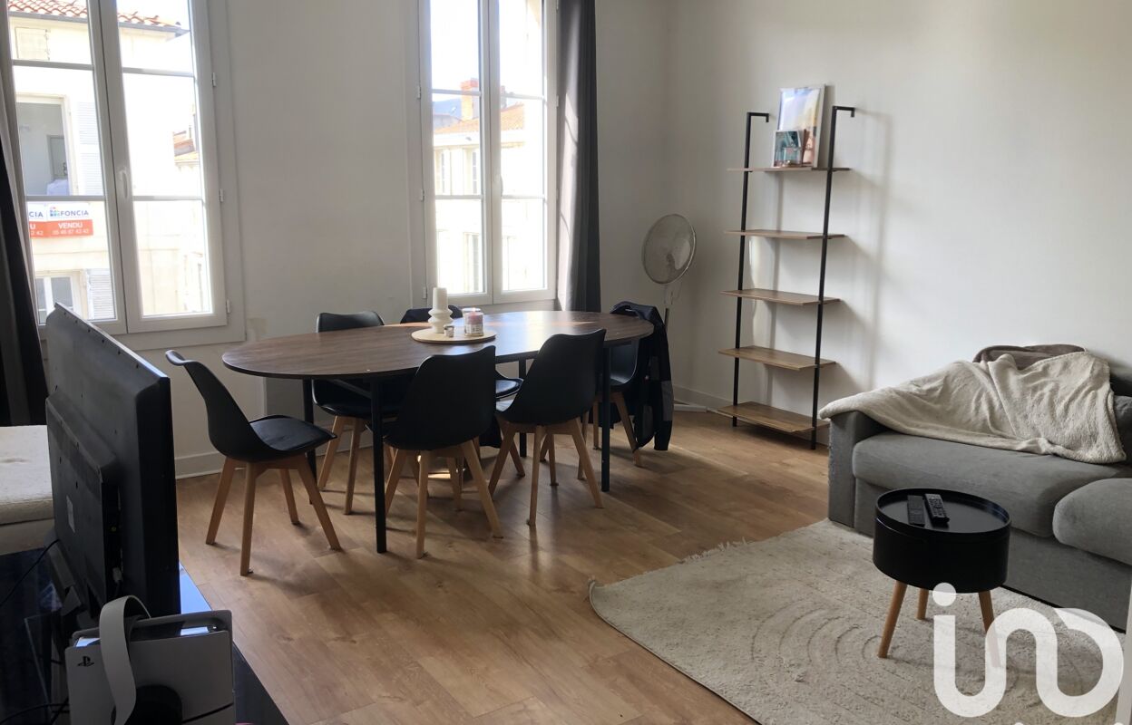 appartement 5 pièces 62 m2 à vendre à Rochefort (17300)