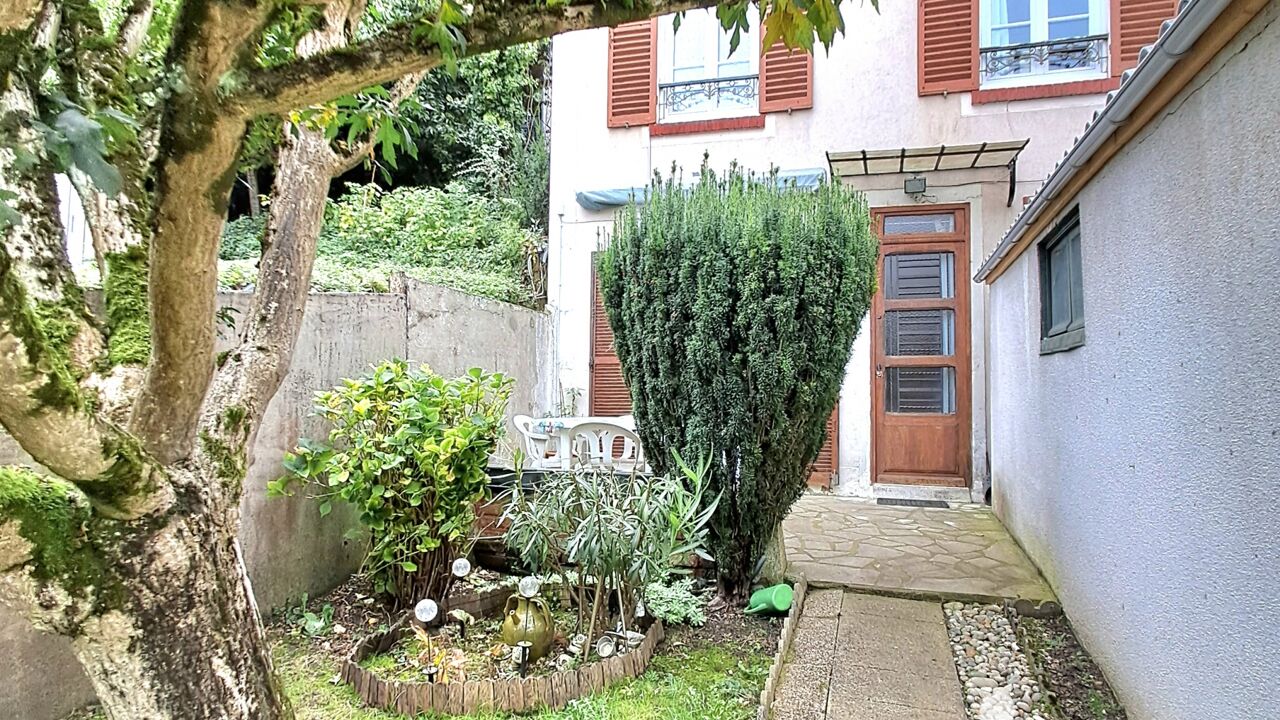 maison 4 pièces 70 m2 à vendre à Sèvres (92310)