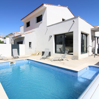 Maison 5 pièces 599000 €