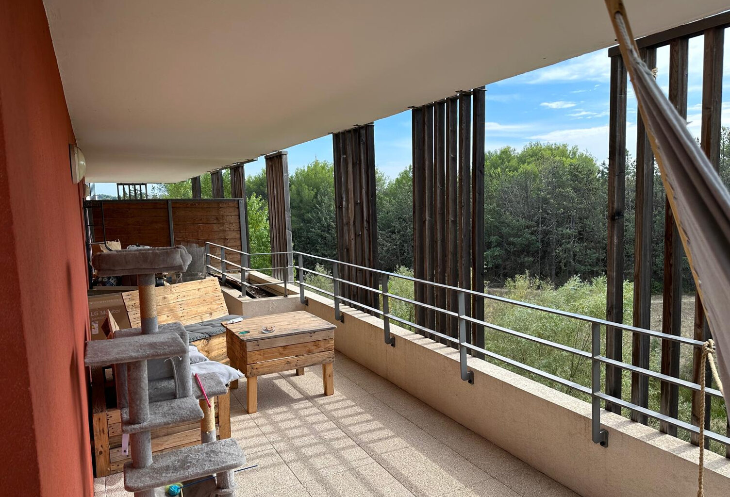 APPARTEMENT DE 58 M2 AVEC TERRASSE — photo 1