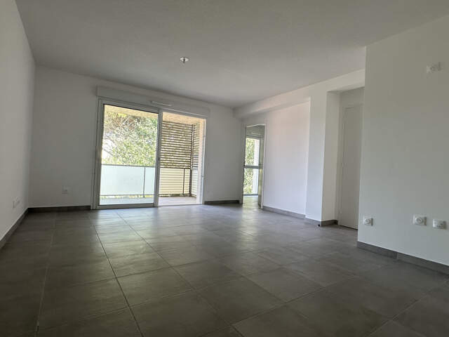 Appartement T3 première ligne plage - VIAS PLAGE — photo du bien