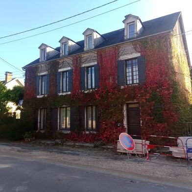 Maison 10 pièces 185 m²