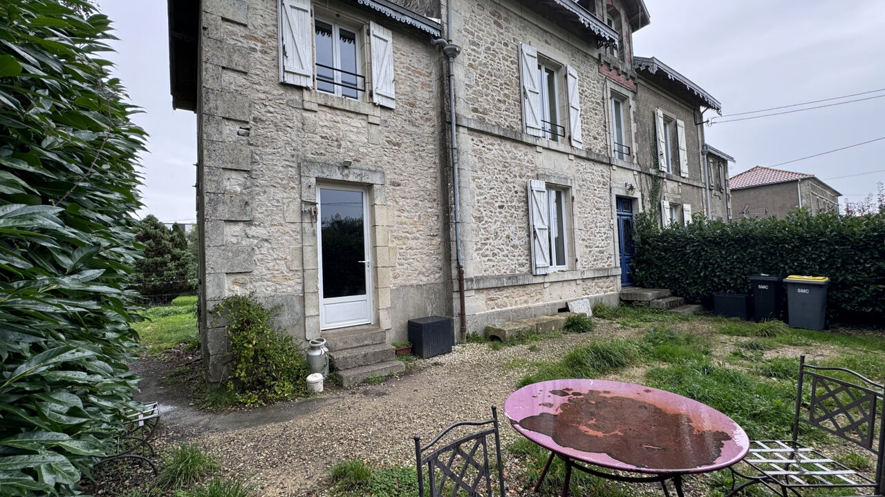 maison 4 pièces 85 m2 à vendre à Mazières-en-Gâtine (79310)