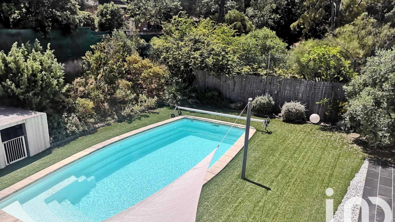 maison 5 pièces 138 m2 à vendre à Pierrefeu-du-Var (83390)