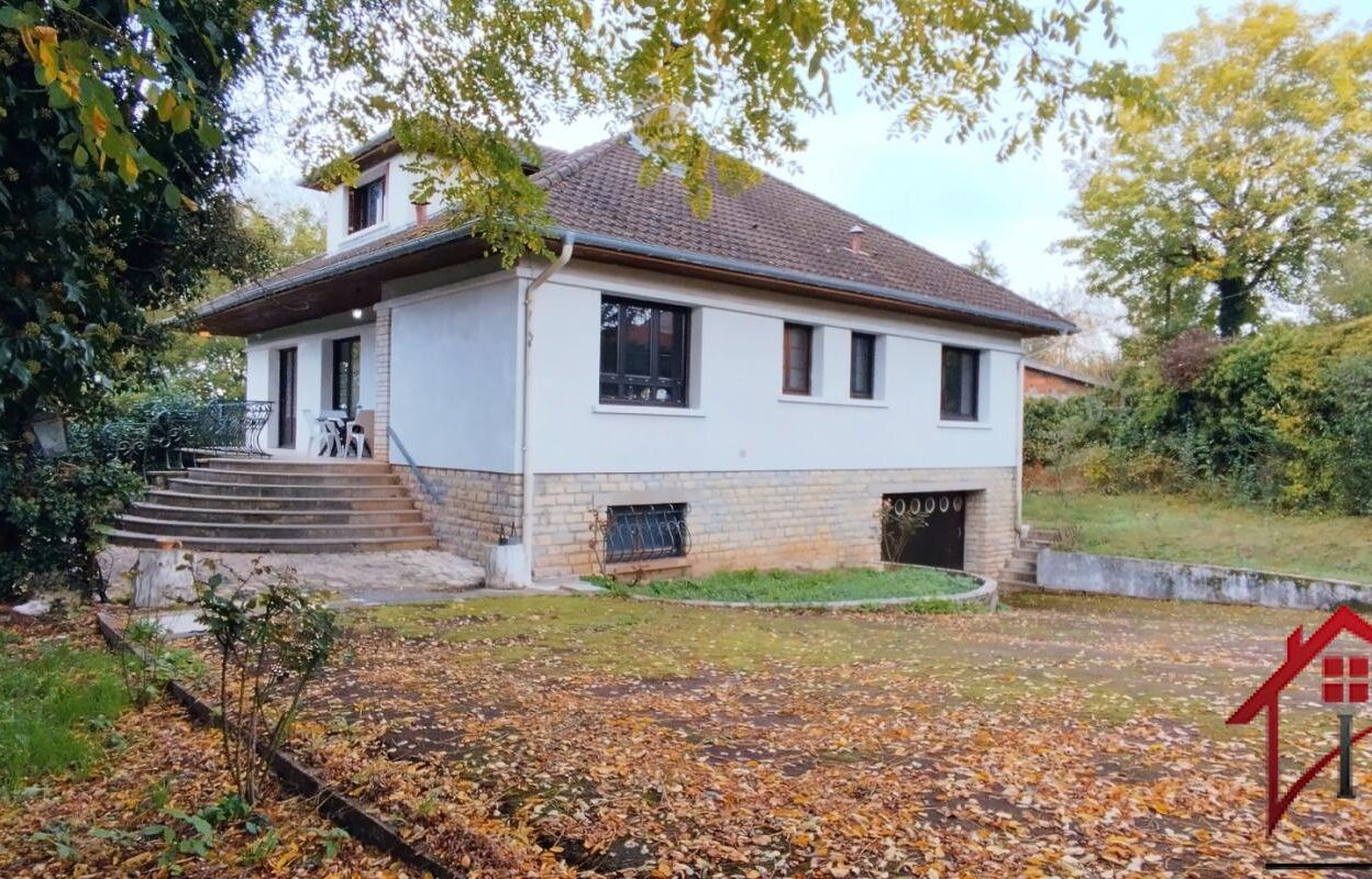 maison 9 pièces 175 m2 à vendre à Chaumont (52000)