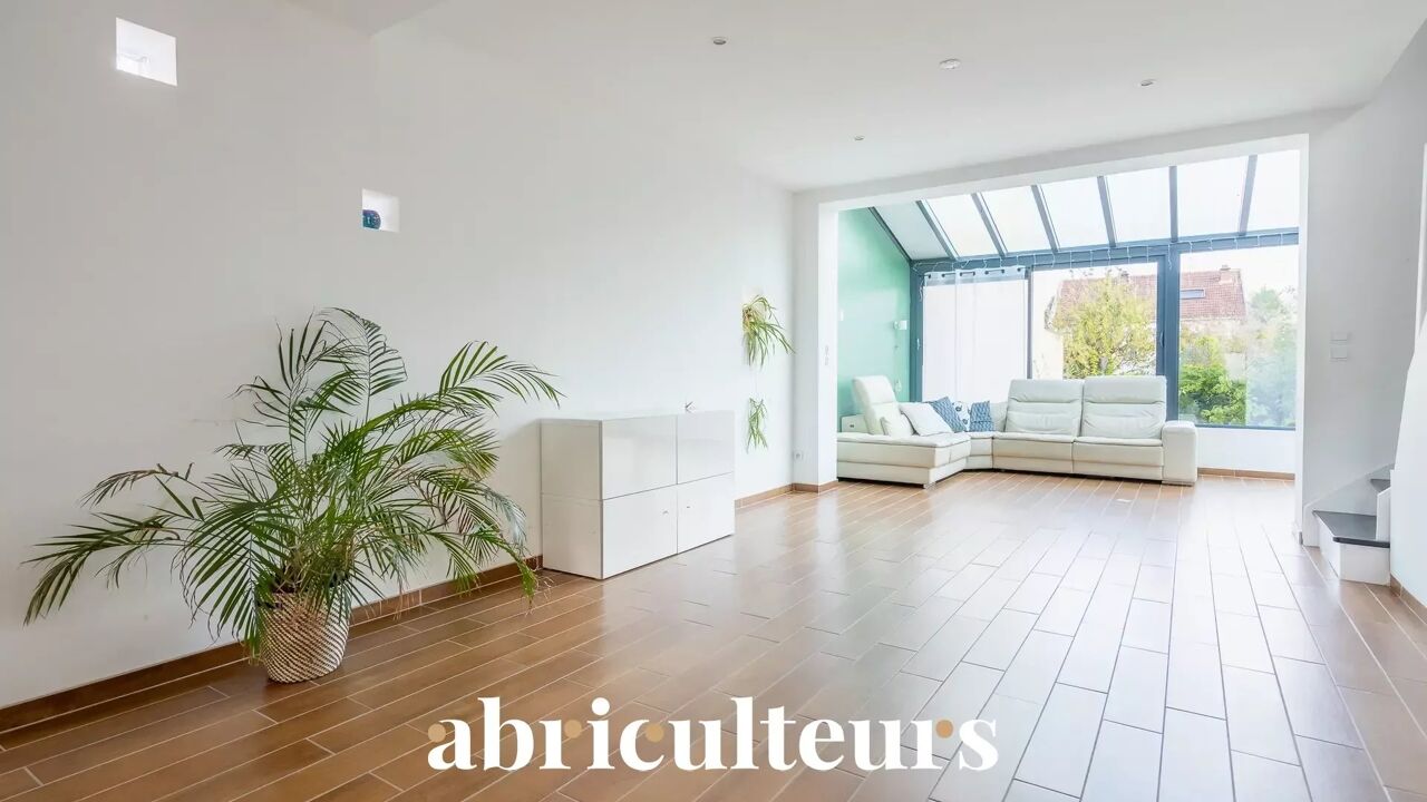 maison 6 pièces 142 m2 à vendre à Neuilly-sur-Marne (93330)