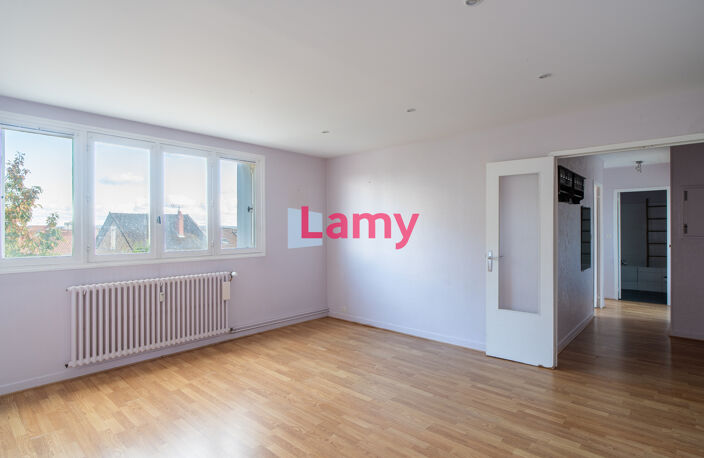 Parking + Appartement + Annexe — photo 2