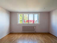 Parking + Appartement + Annexe — photo 3