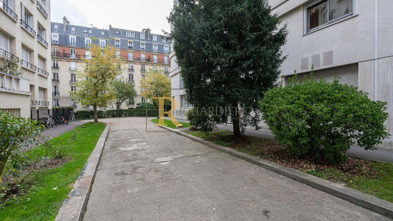 appartement 5 pièces 101 m2 à vendre à Paris 16 (75016)