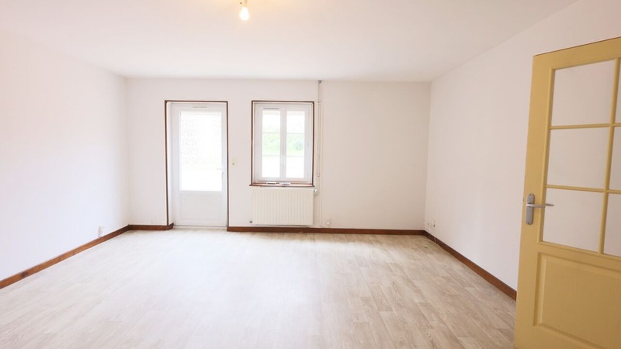 maison 5 pièces 136 m2 à vendre à Mézériat (01660)