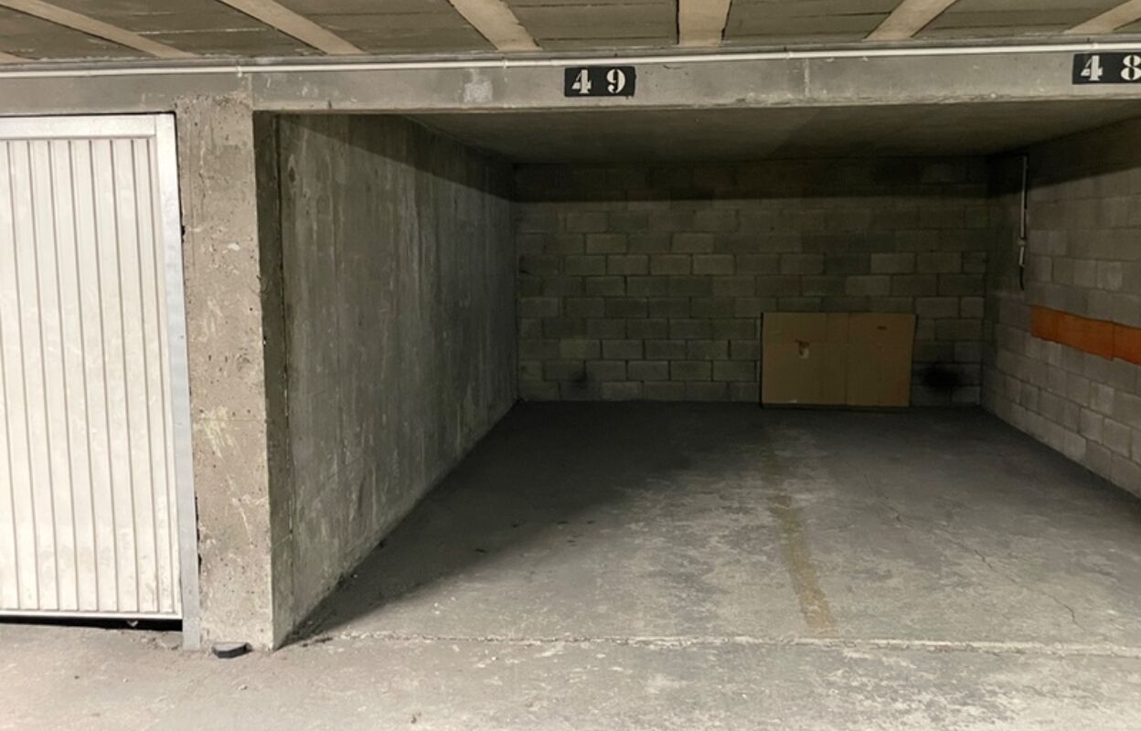 garage  pièces 13 m2 à vendre à Paris 20 (75020)