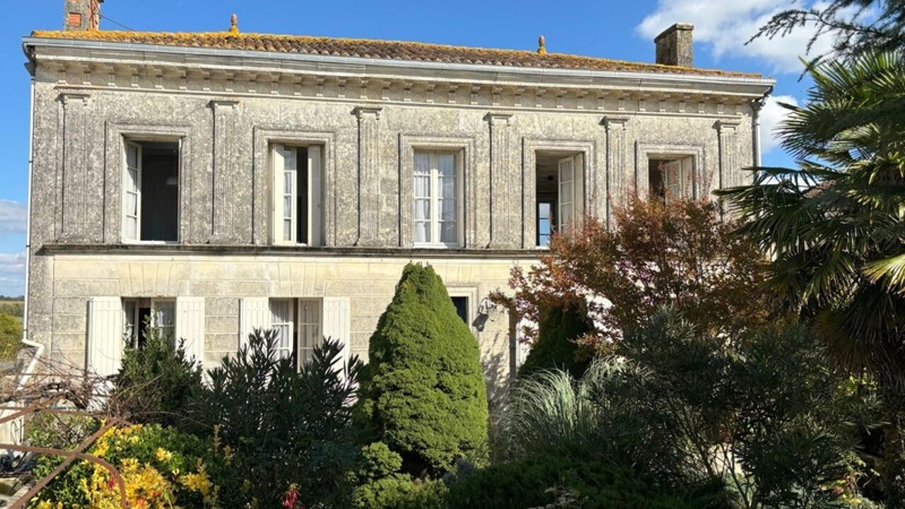 maison 7 pièces 135 m2 à vendre à Port-d'Envaux (17350)