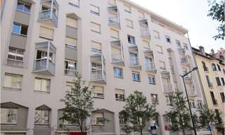 Garage   m² à louer à Annecy (74000)