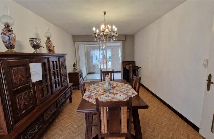 LILLE - PROXIMITE DU CHR -  MAISON DE 90 M2 AVEC JARDIN - A CONF — photo 2