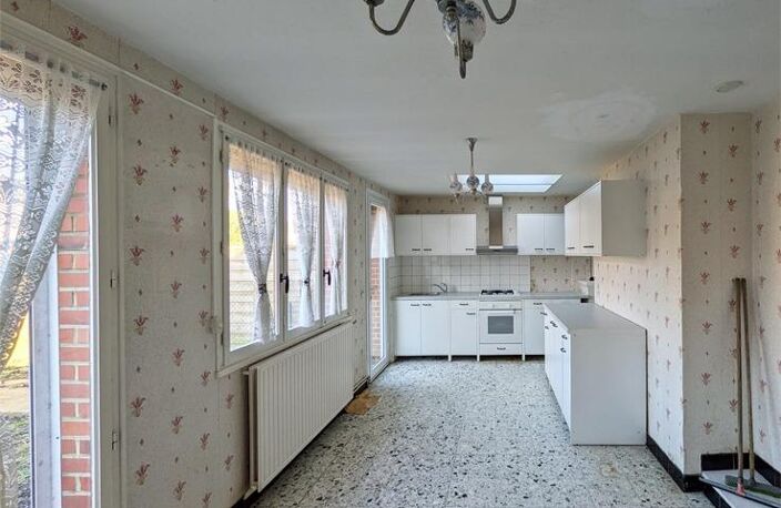 LILLE - PROXIMITE DU CHR -  MAISON DE 90 M2 AVEC JARDIN - A CONF — photo 3