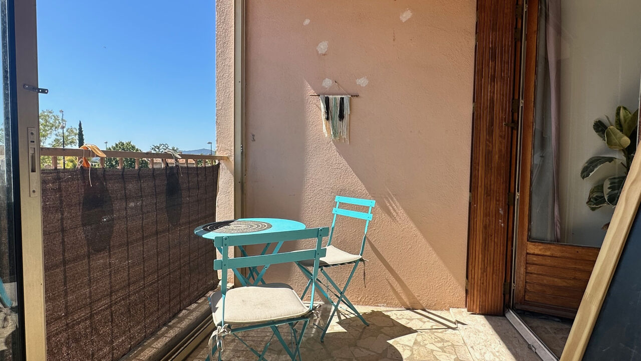 appartement 2 pièces 49 m2 à vendre à Ollioules (83190)