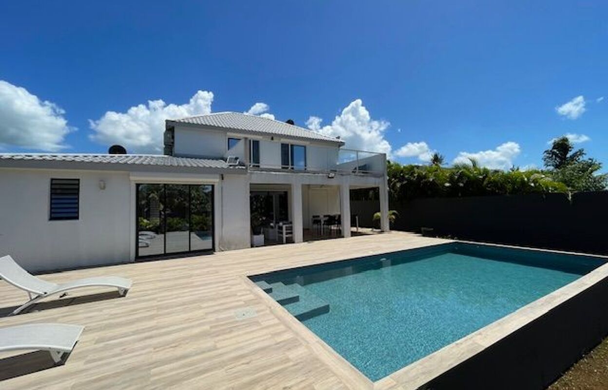 maison 4 pièces 134 m2 à vendre à Baie-Mahault (97122)