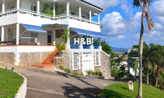 Maison 6 Pièces 246 m² à vendre à Fort-de-France (97200)