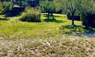 Terrain  1000 m² à vendre à La Roquebrussanne (83136)