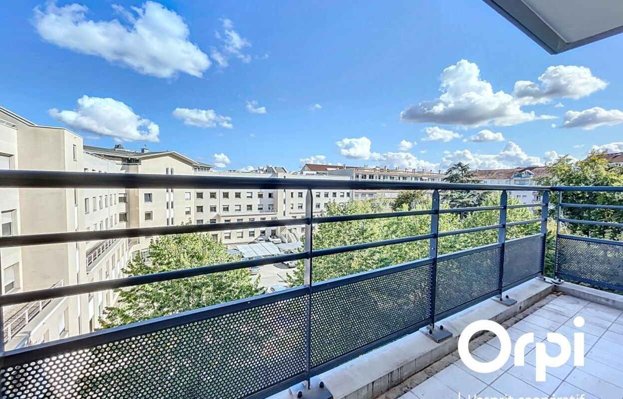 appartement 3 pièces 63 m2 à vendre à Villeurbanne (69100)