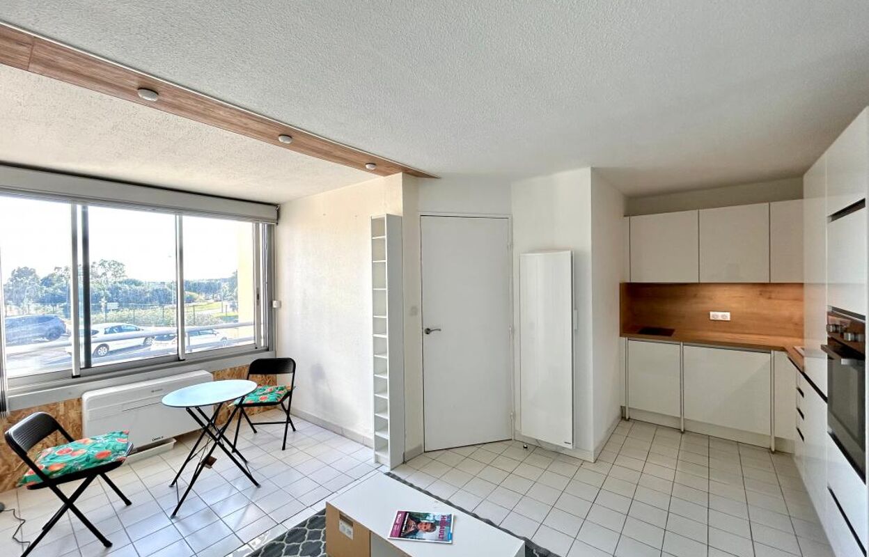 appartement 2 pièces 33 m2 à vendre à Sète (34200)