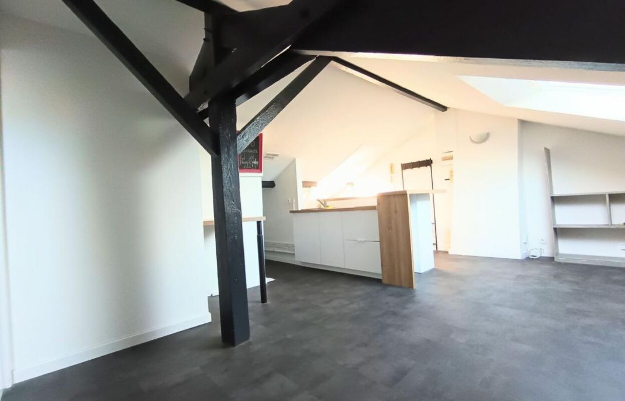 appartement 2 pièces 25 m2 à louer à Reims (51100)