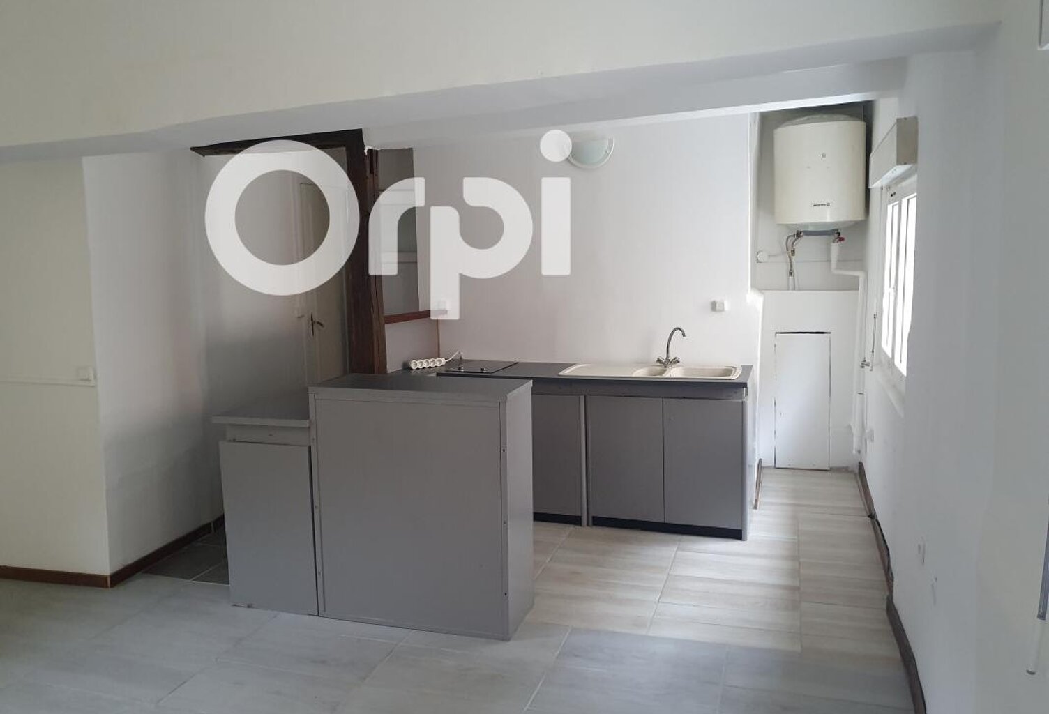 Maison À Vendre — photo 1