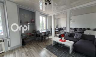 Maison 5 Pièces 121 m² à vendre à Château-Renard (45220)