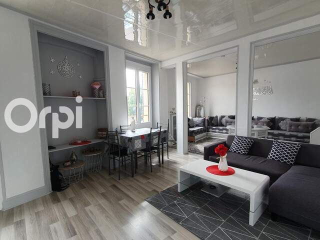Maison À Vendre — photo du bien