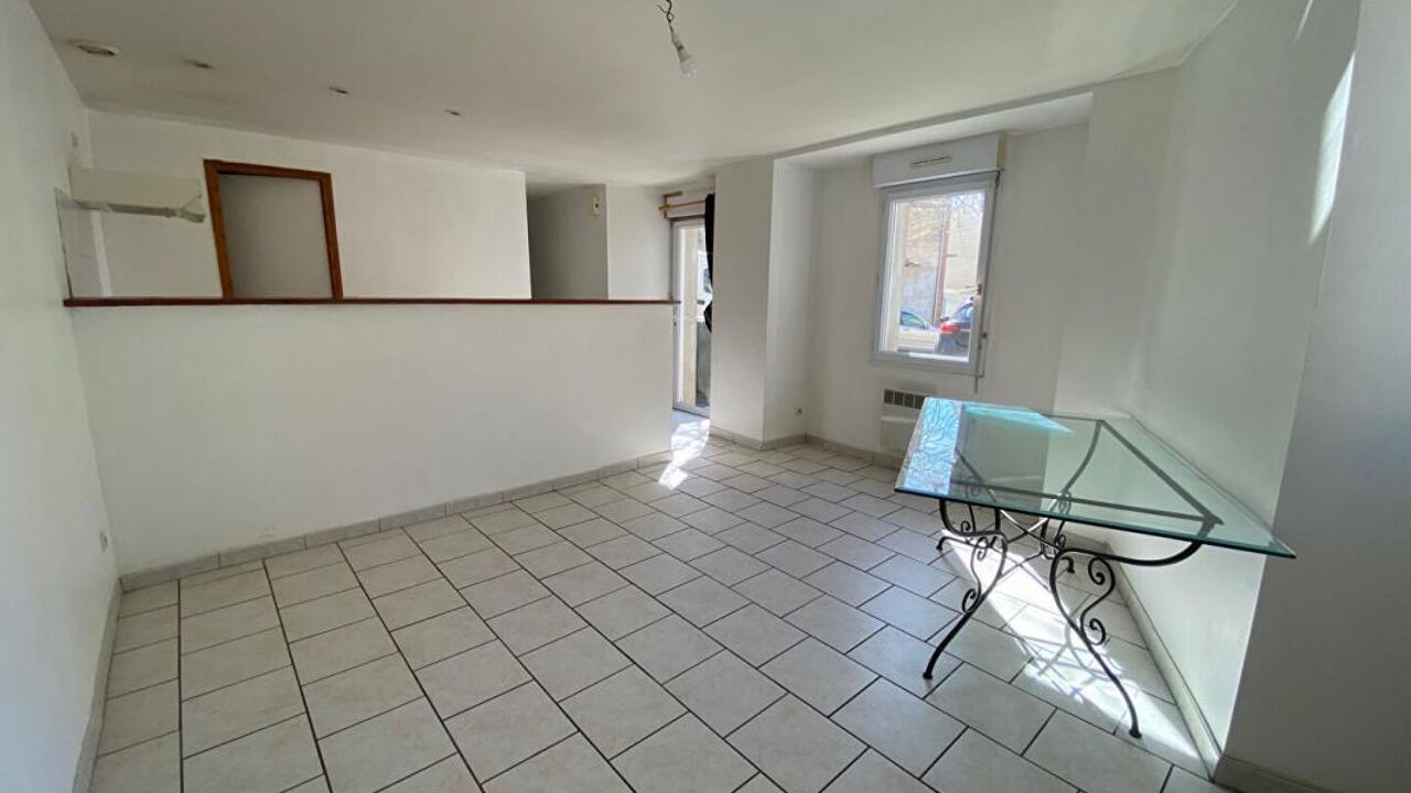 immeuble  pièces 90 m2 à vendre à Le Louroux-Béconnais (49370)