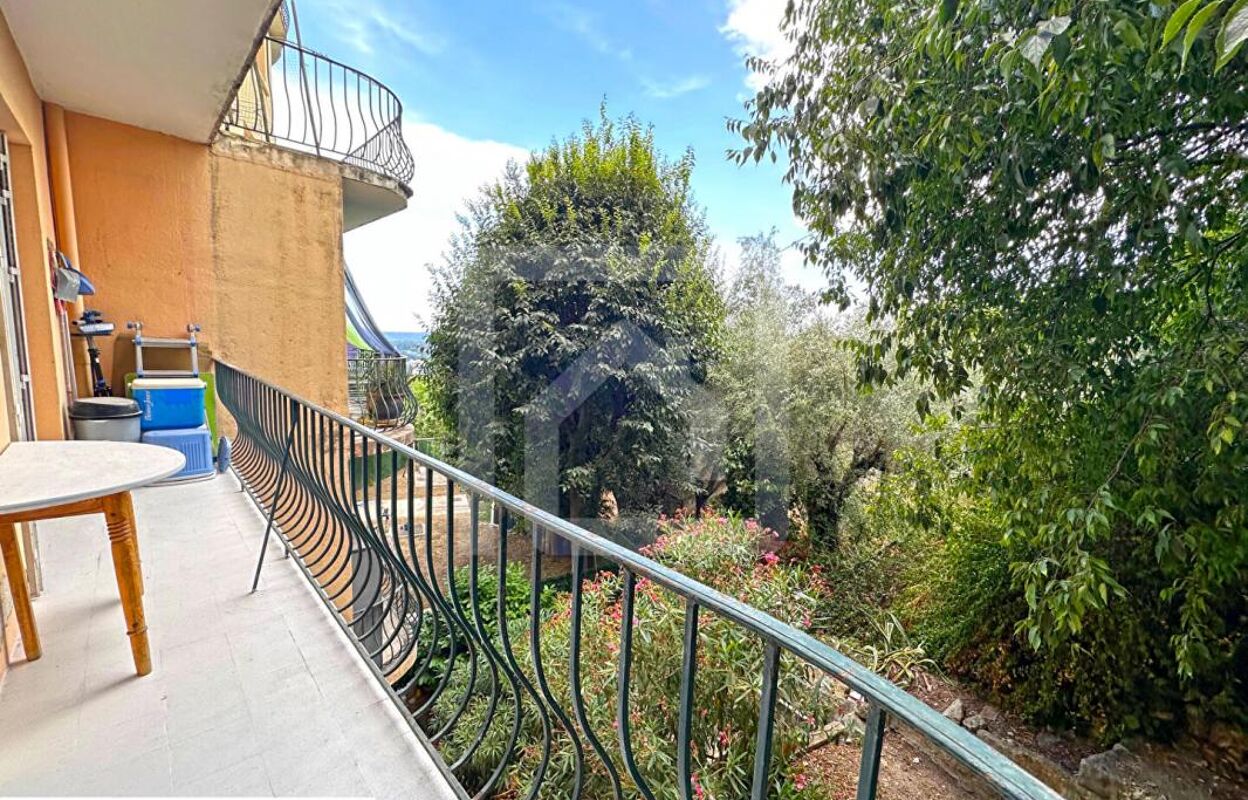 appartement 4 pièces 71 m2 à vendre à Grasse (06130)