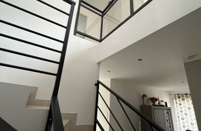 vente maison 279 000 € à proximité de Saint-Sauveur-en-Rue (42220)