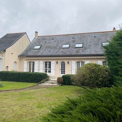 Maison 7 pièces 225 m²