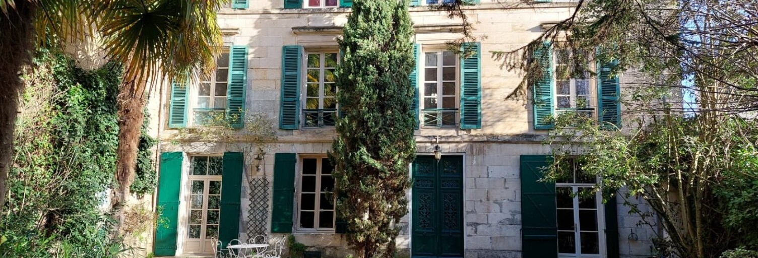 Maison 10 Pièces 300 m² à vendre à Niort (79000)