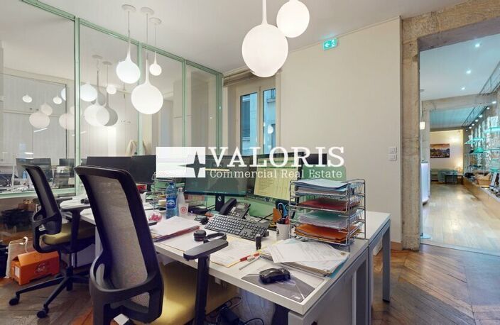 BUREAUX à LOUER — photo 2