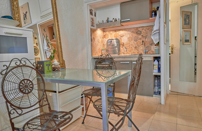 APPARTEMENT AVIGNON   I.M  - T1 - 29 m2 + cellier 6m² — photo 3