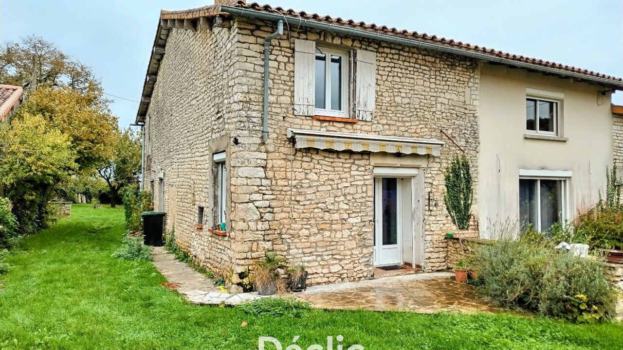 maison 6 pièces 167 m2 à vendre à La Faye (16700)