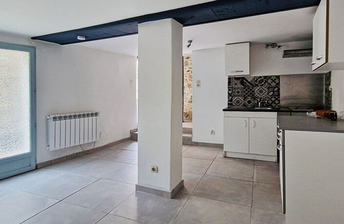 A vendre - Proche d'Uzès, maison de village 56 m² — photo 2