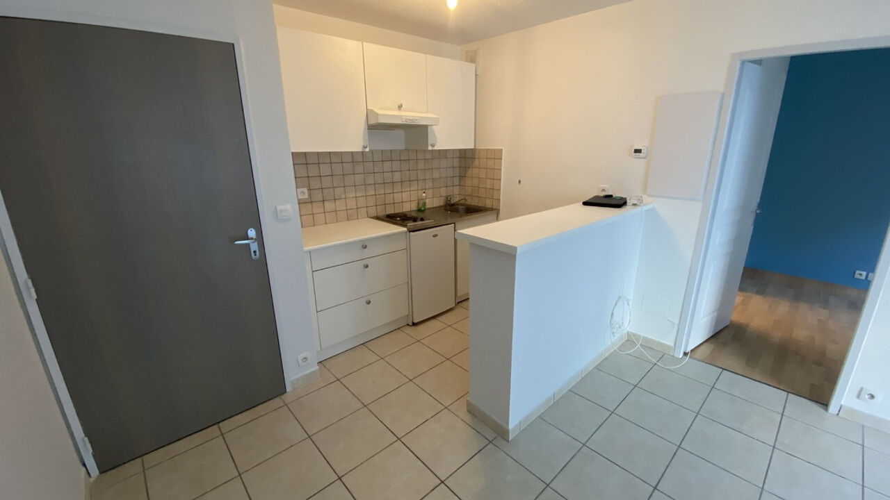 appartement 2 pièces 32 m2 à louer à Rodez (12000)