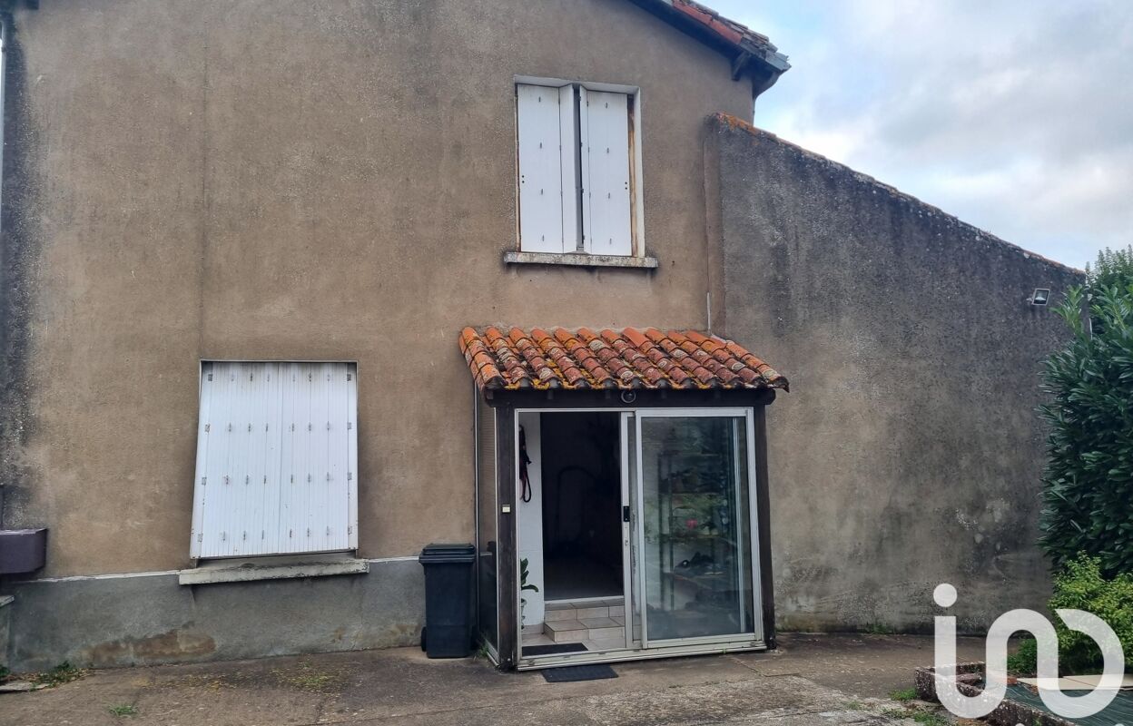 maison 5 pièces 112 m2 à vendre à Saint-Vincent-Sterlanges (85110)