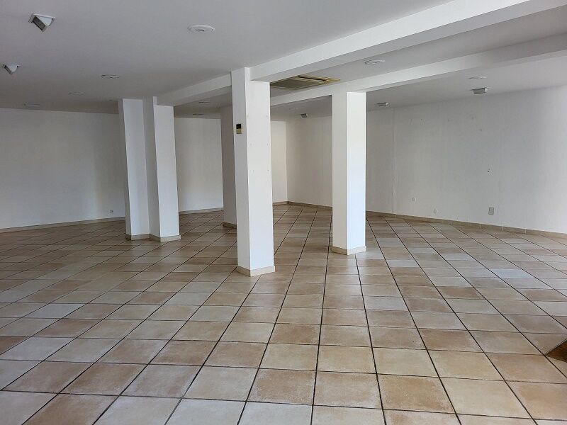 Local commercial  T1 à louer Salon-de-Provence 13300