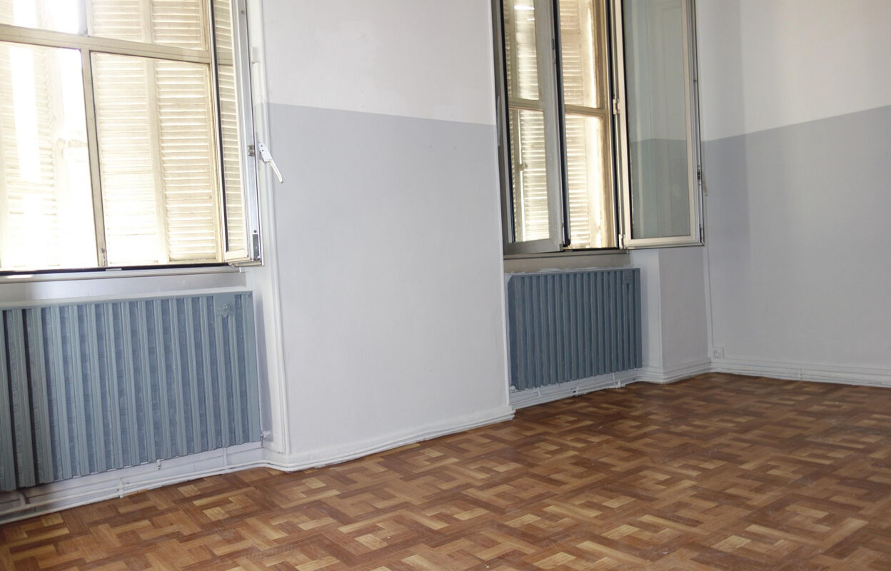 appartement 2 pièces 50 m2 à louer à Marseille 1 (13001)