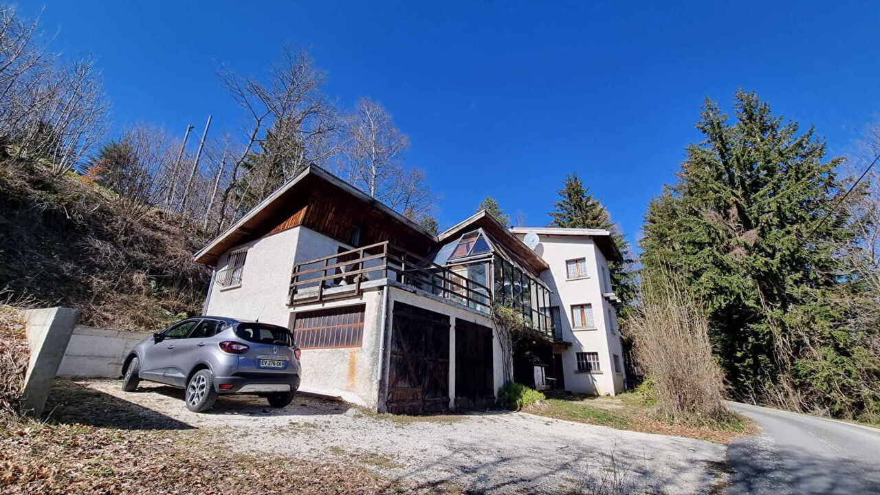 maison 7 pièces 135 m2 à vendre à Saint-Nizier-du-Moucherotte (38250)